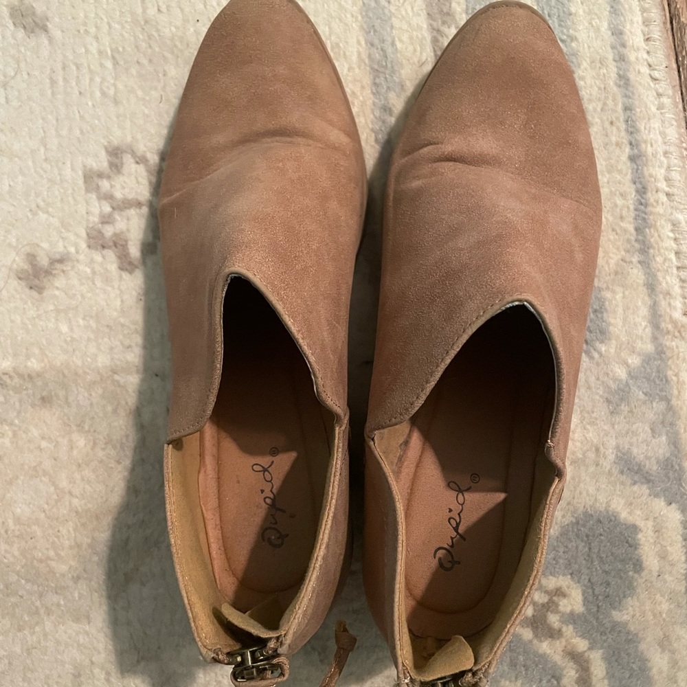 Qupid Booties Size 7